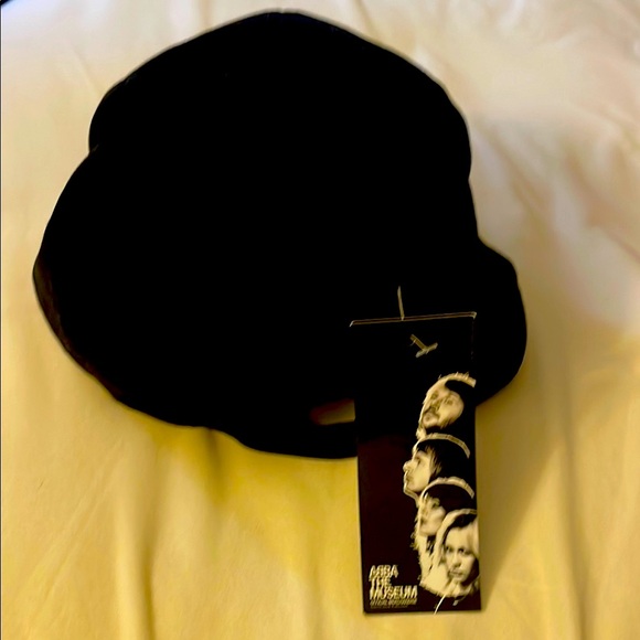 Black Cap with Gold ABBA Logo - Picture 2 of 4